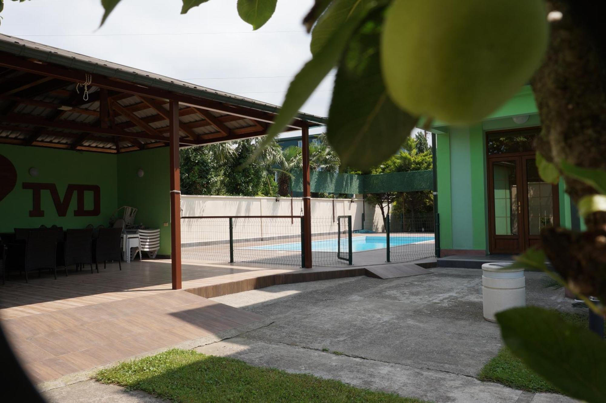 Villa Qero บาทูมิ ภายนอก รูปภาพ