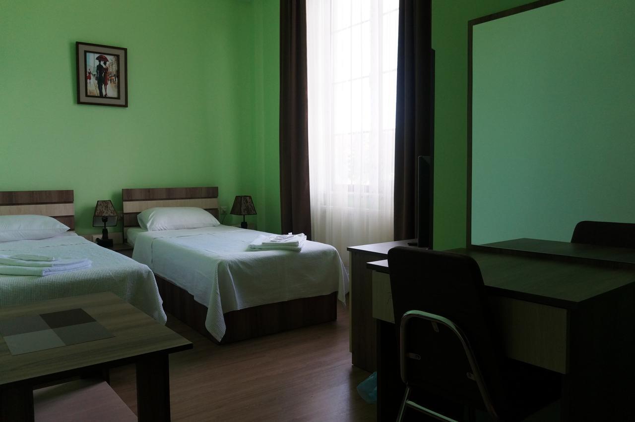 Villa Qero บาทูมิ ภายนอก รูปภาพ
